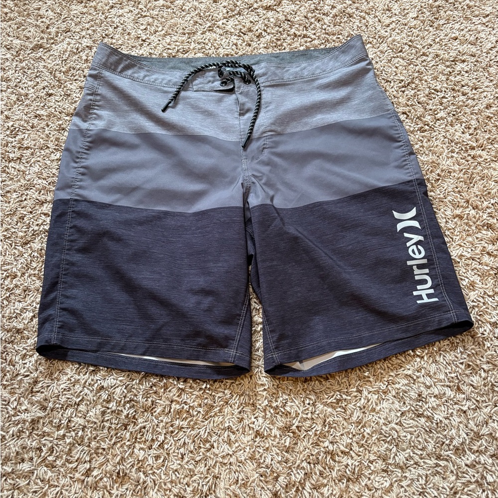 Hurley Color block Board shorts Black and Gray Mens size 36